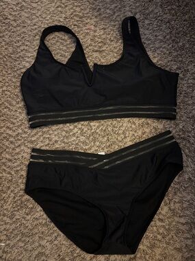 DAVI & DANI Black V-Notch swim suit